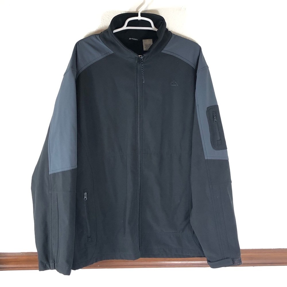 SNOZU Performance Jacket Size XXL